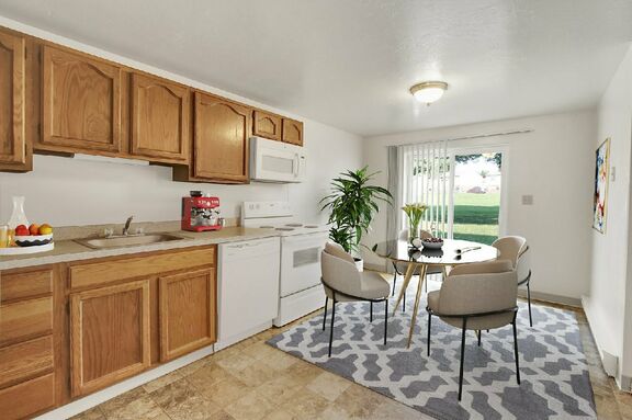 128 Kings Arms 05 FULL Dining Kitchen final SMALL